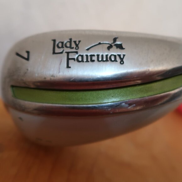 Lady Fairway #7 Golf Club Beer Tap Handle with Neon Pink Callaway Golf Ball - Picture 4 of 6